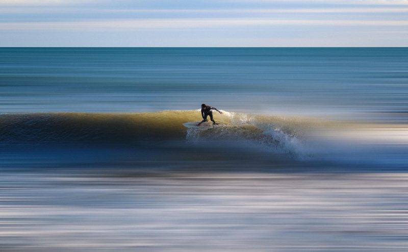 surfing