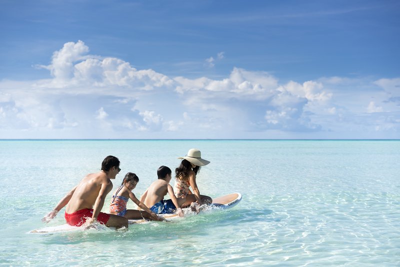 Family paddle board, maldives excursions, things to do in maldives